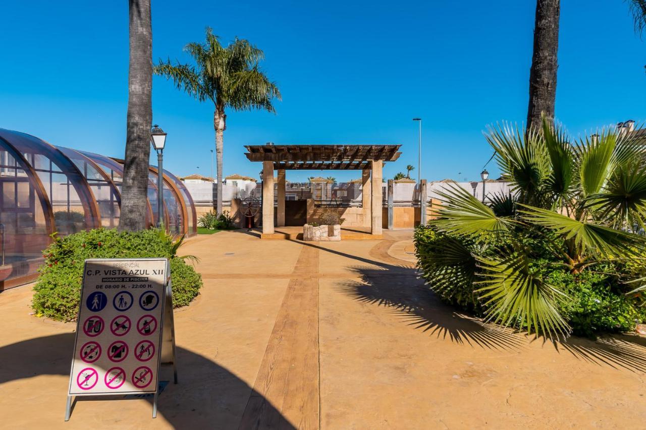 Bungalow La Zenia Cerca De La Playa Oriola  Exterior foto